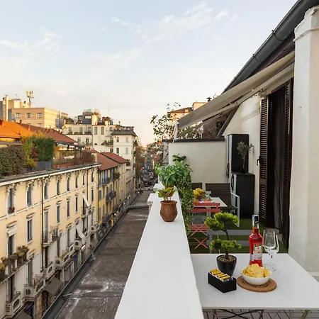 Life Elegant Penthouse With Terrace, Wi-fi Netflix, Subway 5 Min - Very Convenient Location Apartmán *