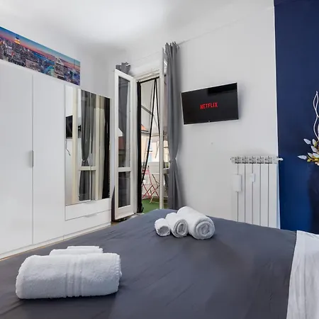 דירה Life Elegant Penthouse With Terrace, Wi-fi Netflix, Subway 5 Min - Very Convenient Location *