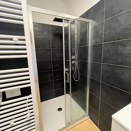 Momo House Citylife 아파트 *