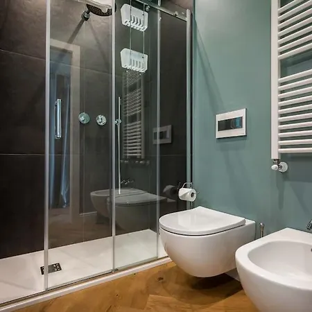 A Few Steps From The Duomo I Design I Free Wifi Apartment