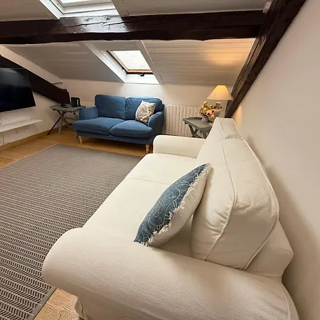 Holiday home Shabby Chic Attic In