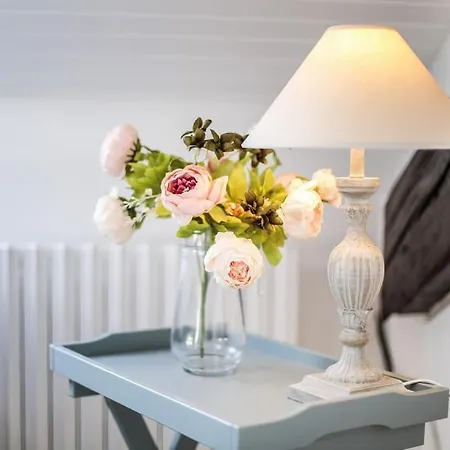 Shabby Chic Attic In Milan
