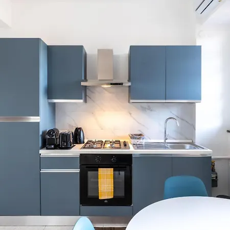 Modern Apartment With Balcony Vicino Citylife M5 Checkin 24 7 *