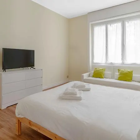 House San Siro M5 2 Netflix *