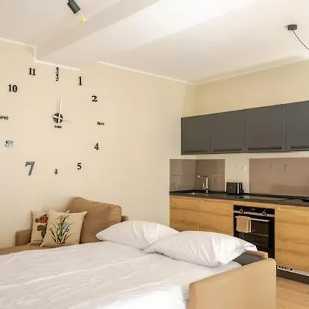 Elegant Brand New In Duomo Appartement Milaan