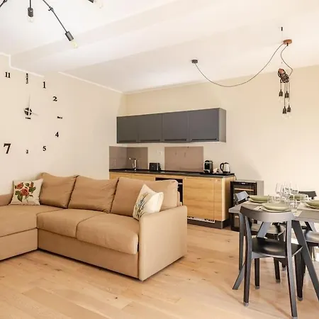 Elegant Brand New In Duomo Appartement Milaan