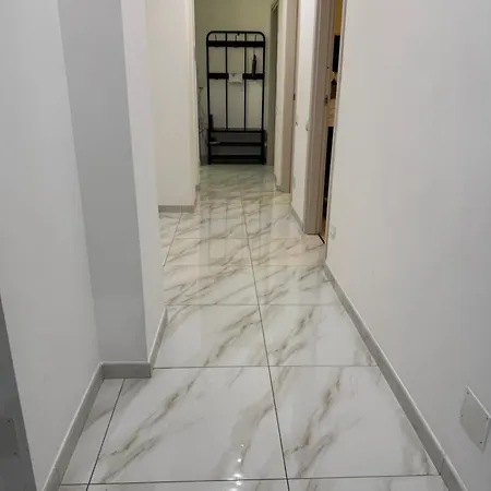 Apartment Spacious 3br Flat Bignami Mailand