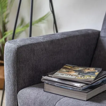 Golden View 아파트