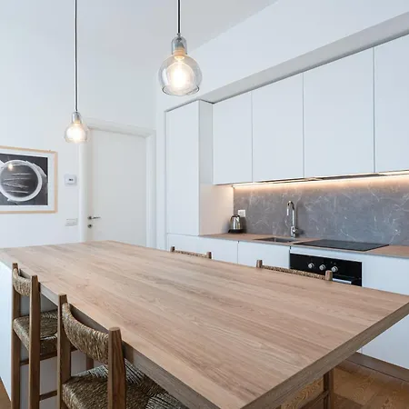 Splendid One Bedroom De Angeli 2nd Fl - Mirable Pm Apartment Milan