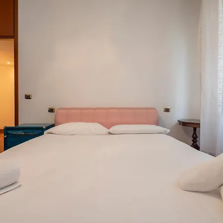 Apartment I Host - Cuoco 8