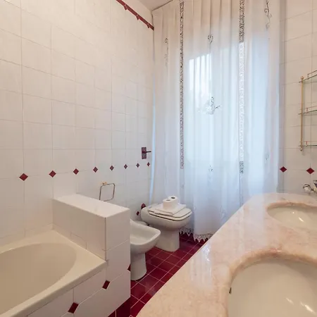 I Host - Cuoco 8 Apartman *