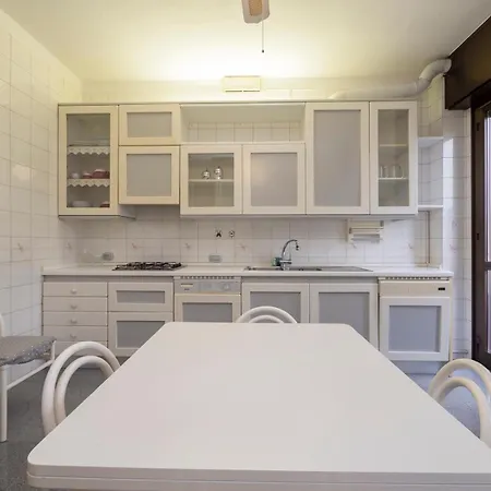 I Host - Cuoco 8 Apartman *
