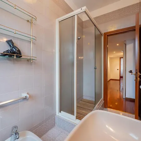 Apartment I Host - Cuoco 8 *