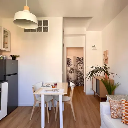 Appartement Liberty In Milan