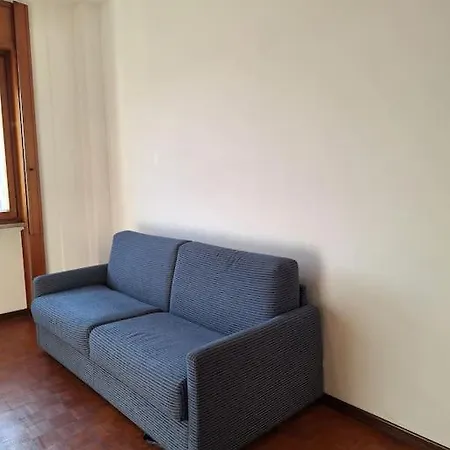 Apartment Skyline - Free Wifi Milan