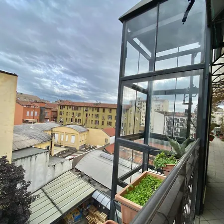 Grazioso Nel Cuore Del Tran Tran Di Milano, Perfetto Per Amici E Famiglie, Vicino A Metropolitana מילאנו