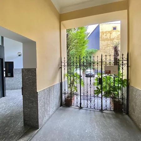 Grazioso Nel Cuore Del Tran Tran Di Milano, Perfetto Per Amici E Famiglie, Vicino A Metropolitana מילאנו