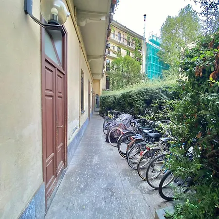 Apartment Grazioso Nel Cuore Del Tran Tran Di Milano, Perfetto Per Amici E Famiglie, Vicino A Metropolitana *