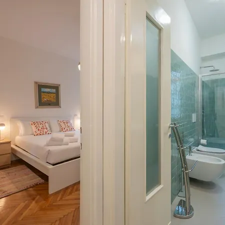 I Host - Monza 32 Milano