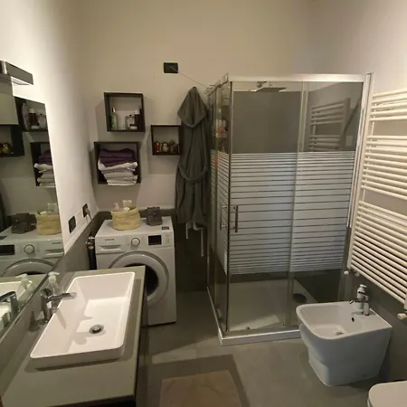 Bright Flat Prada District * Milão