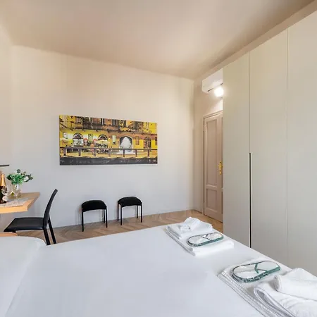 Laurana, 6 Ampio E Luminoso Per 6 * Milan