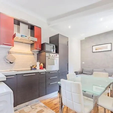 Navigli Duomo Bocconi Modern House Double-room アパート