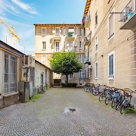 アパート Navigli Duomo Bocconi Modern House Double-room ミラノ