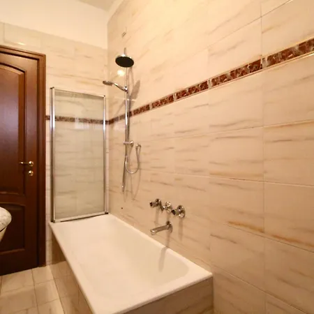 Frate - Your From Apartman Milánó