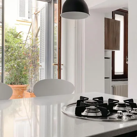 Apartment Just Urban - Elegante Con Terrazzo A Porta Venezia Mailand