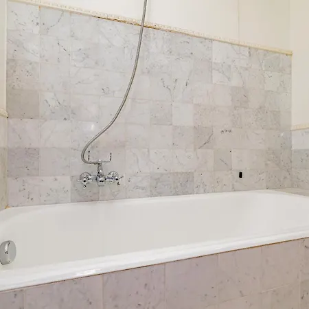 Luxury Naviglio House - 10 Min Cathedral * 밀라노