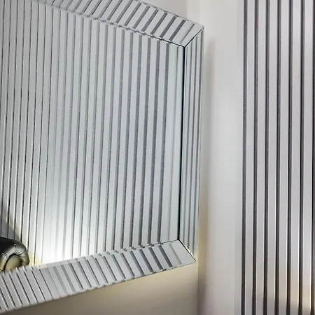 Вилла Duomo - Jacuzzi E Terrazzo - Cinema - Free Parking - Gym Милан