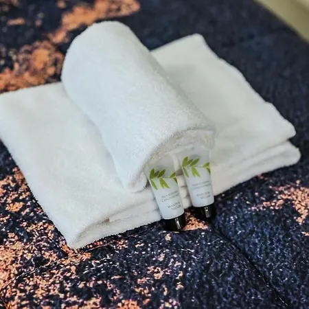 Вилла Duomo - Jacuzzi E Terrazzo - Cinema - Free Parking - Gym *