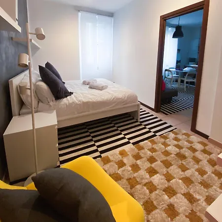 Navigli-duomo-bocconi-m2 Design Flat Con Netflix Apartman