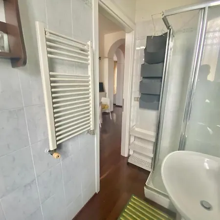 Apartment Grazioso Nel Cuore Del Tran Tran Di Milano, Perfetto Per Amici E Famiglie, Vicino A Metropolitana *