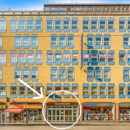 Stazione - Moderno E Luminoso Monolocale Appartement