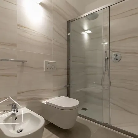 Open Space - Garden & Jacuzzi Daire