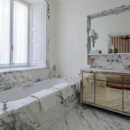 Apartment Rocco House Via Manzoni Milan