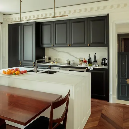 Rocco House Via Manzoni Apartment *