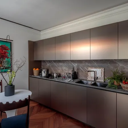 Rocco House Via Manzoni * Milan