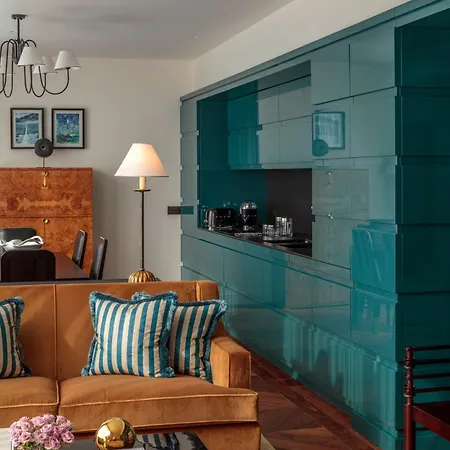 Rocco House Via Manzoni *