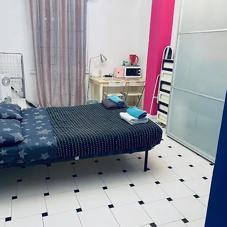 Privat bolig Pop Art Room Bnb 10 Min From Duomo