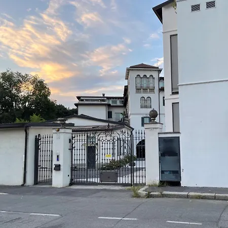 Lambrate 24h Check In Fully Equipped *