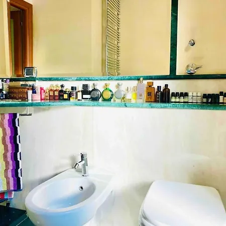 Artistic 2-bedroom Apartamento Milán