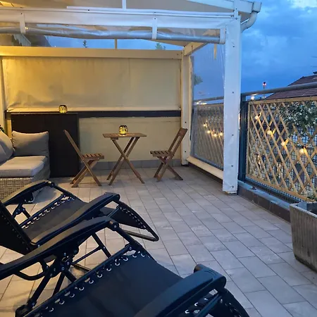 Apartment Monolocale Con Ampio Terrazzo