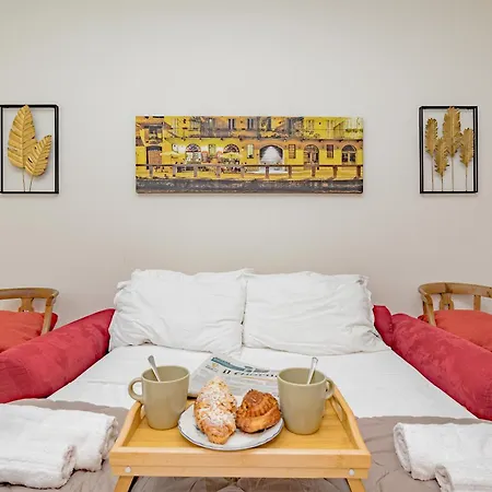 Luxury Naviglio House - 10 Min Cathedral