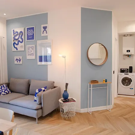 Bright 2-room For Friends And Relatives Apartment