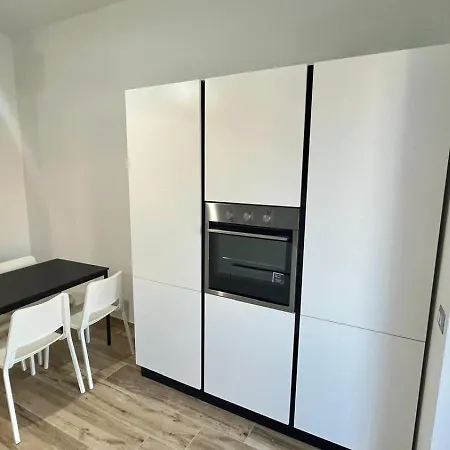 Torelli Home, Moderno E Confortevole, Nel Cuore Della Citta Di Milano, Con Balcone Esterno Vista Garibaldi *