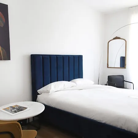 Isaia Bed and Breakfast