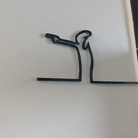 Yellow Submarine شقة ميلان