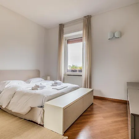 Corso Genova 16 -wifi-3pax